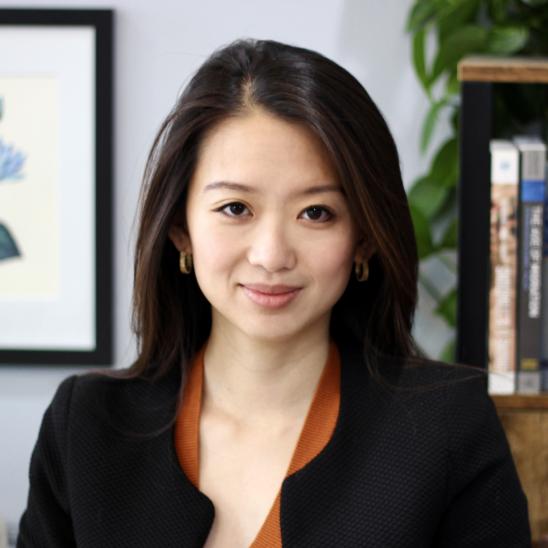 Photograph of Linda Zhao